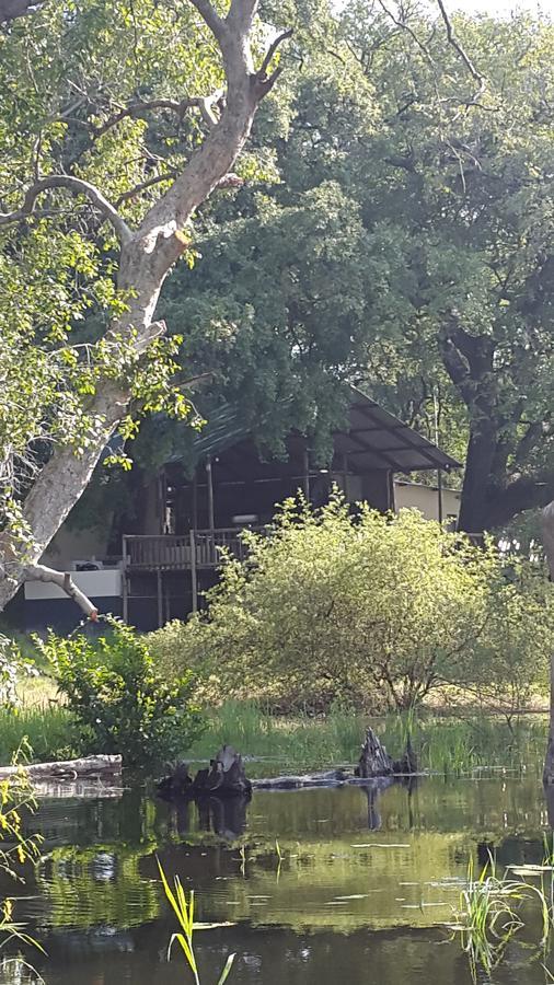 Caprivi Mutoya Lodge And Campsite كاتيما موليلو المظهر الخارجي الصورة