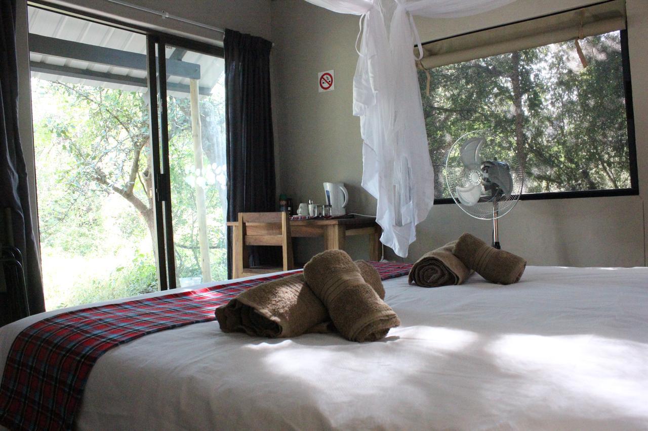 Caprivi Mutoya Lodge And Campsite كاتيما موليلو المظهر الخارجي الصورة